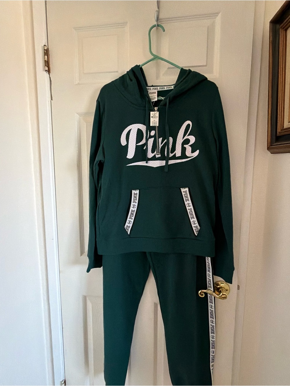 Victoria secret PINK Campus Pant Green & White Hoodie Set Large NWT